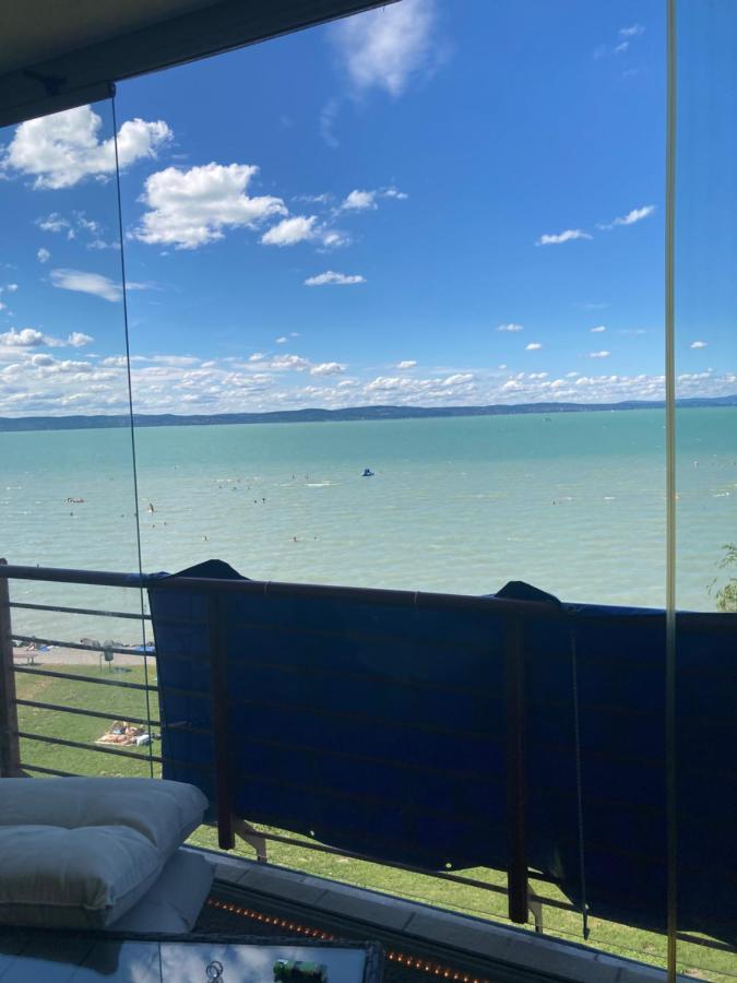 Balaton-Parti Luxus Lakas Apartment Siofok Exterior photo